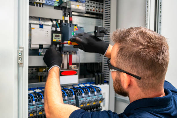 Best Electrical Installation Contractor  in Fannett, TX